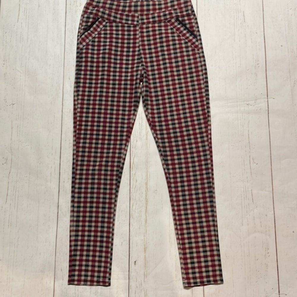 Extra Belleza black/maroon pull on stretch leggings. Size S